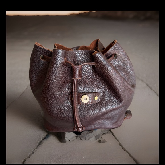 Portland Leather Bucket Backpack In Nutmeg Brown Leather_Pre-Loved EUC HTF - Picture 2 of 7